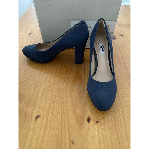 Clarks Exclusive Office Heels for Women