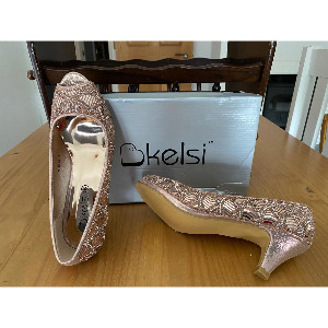 Kelsi Gold Shoes For Women