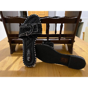 No Doubt Big Fit Slippers