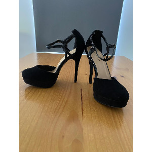 New Look Trendy Ladies Heels