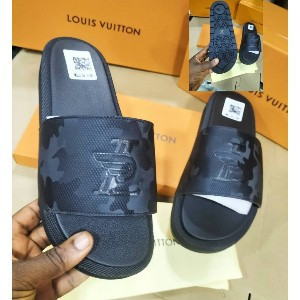 Louis Vuitton Slide Black