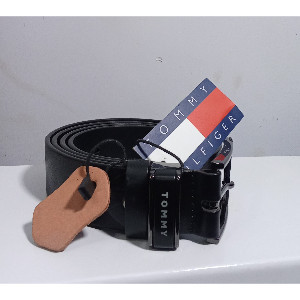 Tommy Hilfiger Premium Glossy Black Belt for Men