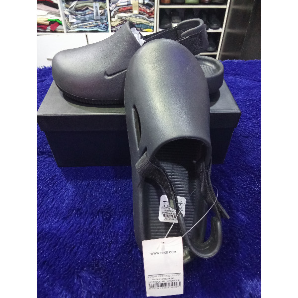 Premium Nike Crocs Black Size 41