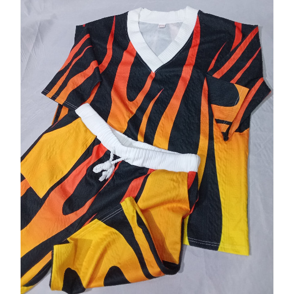 Fashion Up and Down 3XL