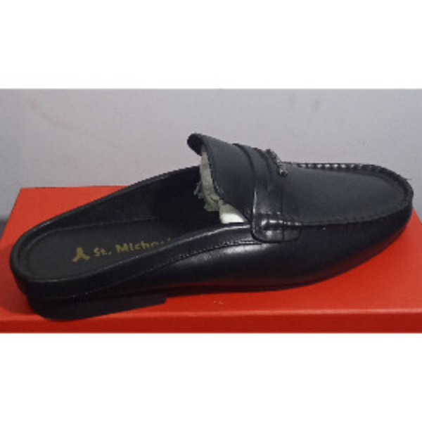 Brand Designer Genuine Leather Casual Slip On Half Shoes