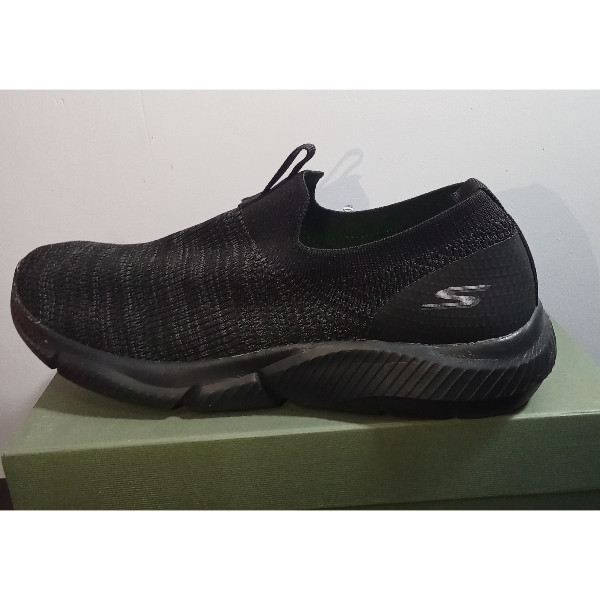 Skechers Breathable Shoe