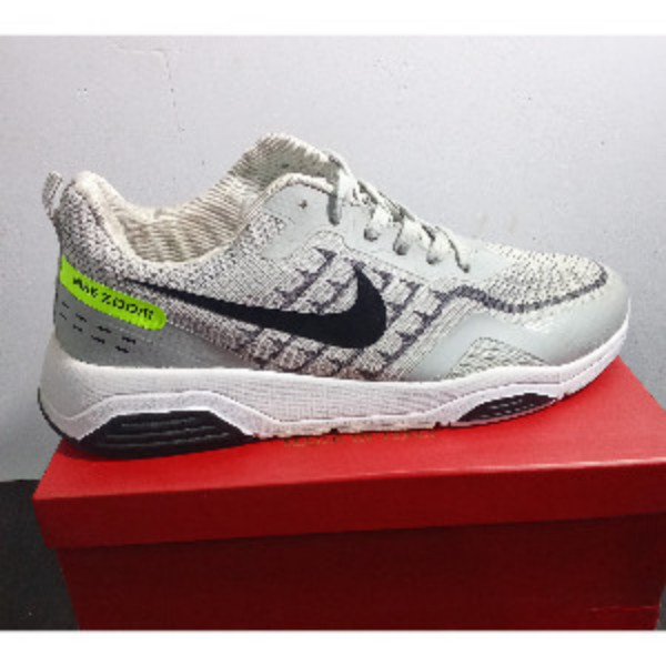 Nike Zoom Sneakers