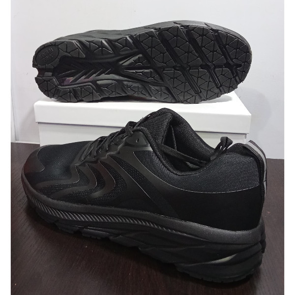 New Puremotion Walking Shoe Black