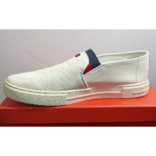 Vintage Tommy Hilfiger Sneakers