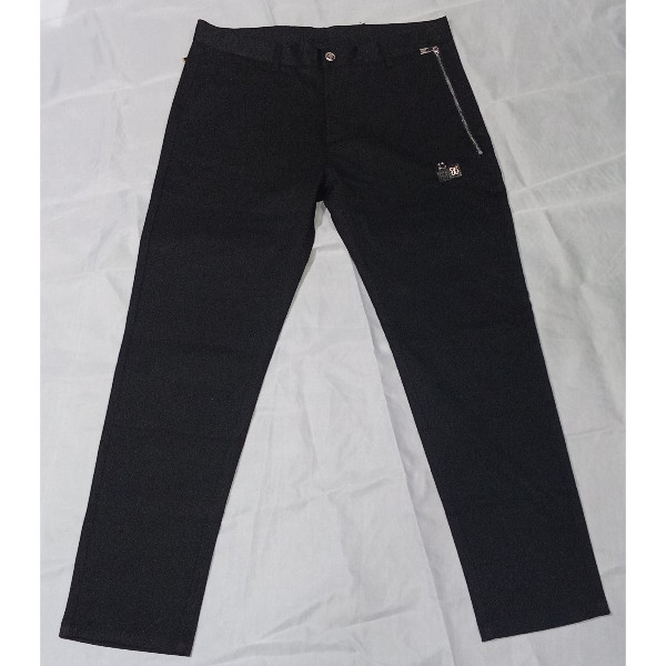 Sleek Businessmen Zipped Pocket