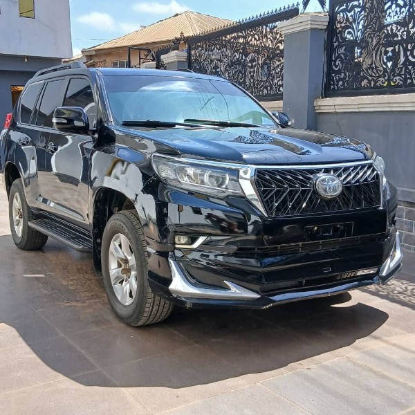 Toyota Land Cruiser Prado 2012 Model