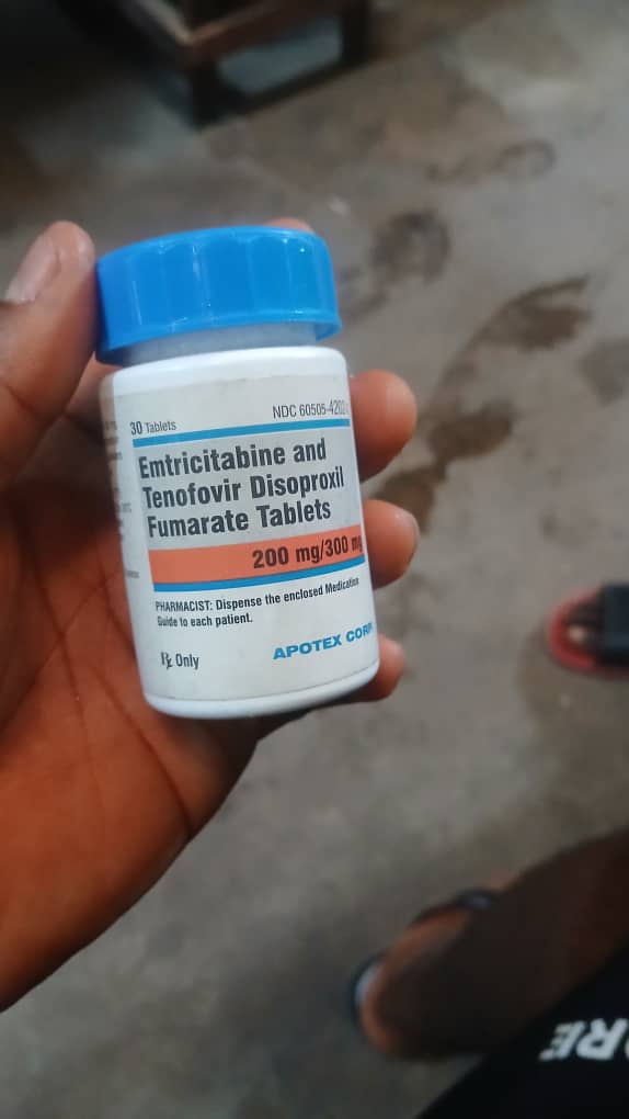 Entricitabin And Tenofovir Tablet